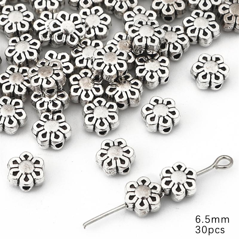 10-50 stk Legering Hjerte Butterfly Anheng Charms Shell Leaves Perler For DIY Armbånd Å gjøre smykker Funn