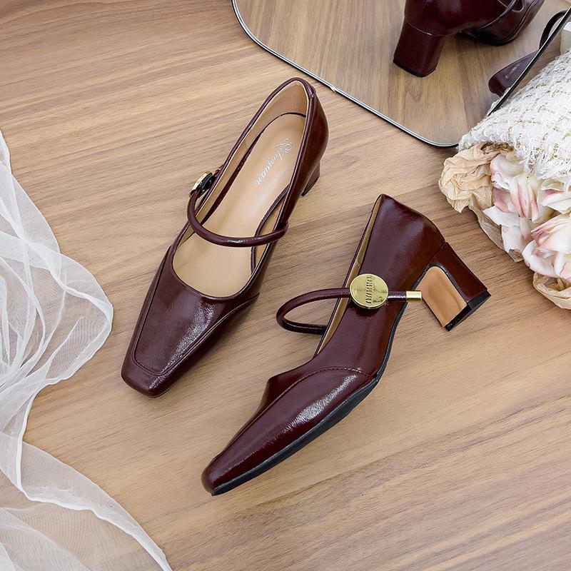 French High Heels Thick Heels Are Not Tired of Feet with Mary Jane Shoes Spring and Autumn Burgundy Square Head Splicing Light Mouth Single Shoes