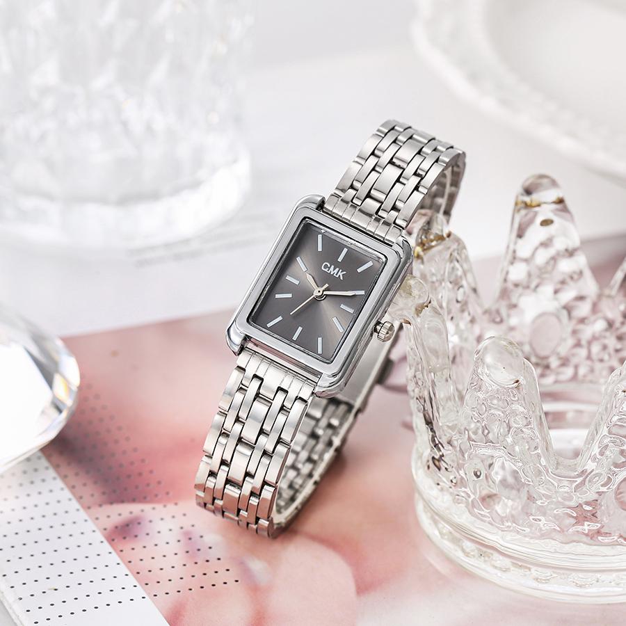 Fashion Light Luxury Women's Quartz Watch Alloy Steel Band Square Dial, Suitable for Women's Daily Wear, Christmas Gift