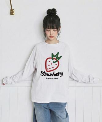 Deomopeuhauseu Strawberry Morf Print Oversized Long Sleeve White
