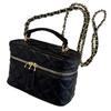 DAYCLOSET Women's Shoulder Bag, Crossbody Chain Bag, Quilted, Small, Lightweight, Faux Leather, Bag246 (M, Black)
