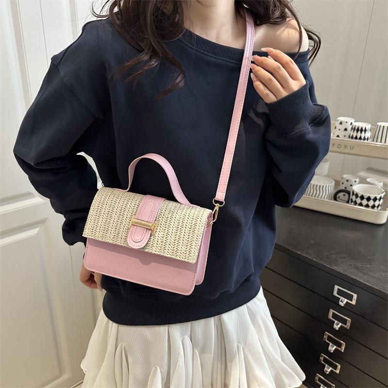 Simple Casual Small Square Bag Women's New 2025 Spring New Niche Beautiful Messenger Bag Personalized Trend Shoulder Bag