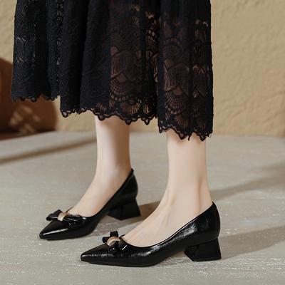 Black Temperament High Heels Thick Heel 2025 Spring New Large Size Women's Shoes Soft Leather Bow Pointed Low Heel Single Shoes