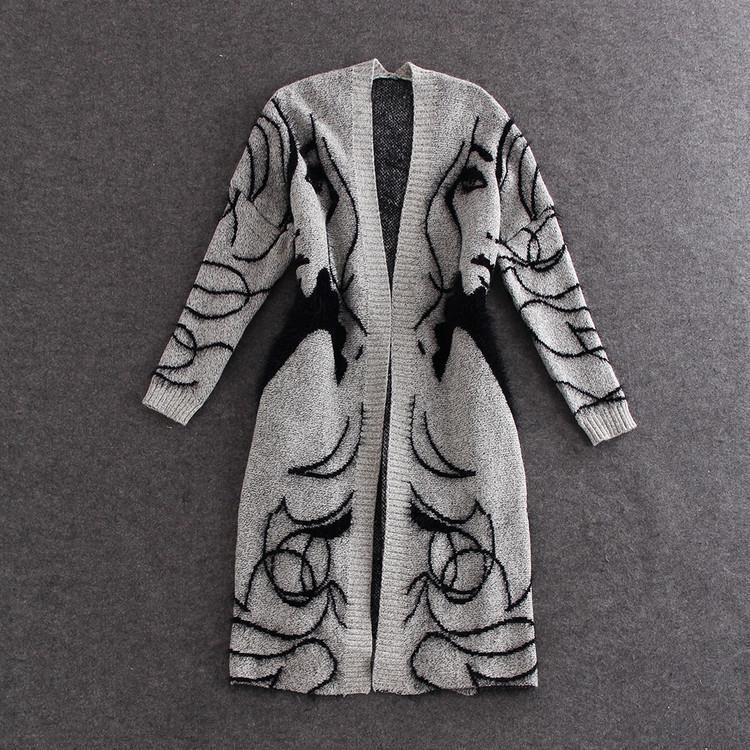 European & American Autumn/Winter Korean-Style Knitted Mid-Length Cardigan with Embroidered Women's Plus-Size Loose Sweater Coat