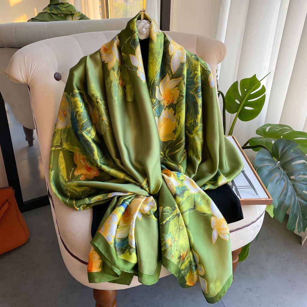 Luxury Brand Silk Scarf Multicolor Sunflower Scarf New Design Print Kerchief Women Neck Shawl Wraps Echarpe 130cm