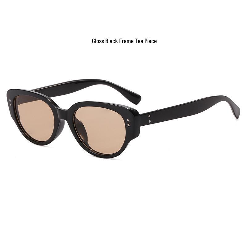 2023 Y2K Street Style Cat-Eye Posing Sunglasses