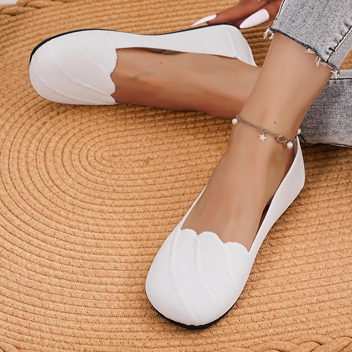

2025 foreign trade large size single shoes women s spring and autumn breathable one-pedal lazy casual Doudou shoes versatile single shoes 43 білий