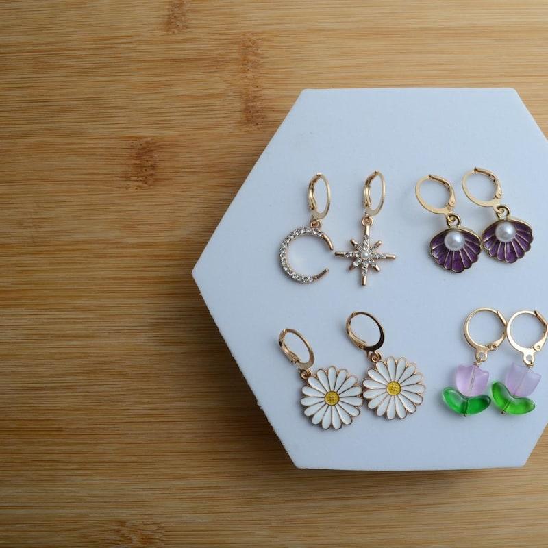 

Handcrafted Flower & Circle Earrings Set