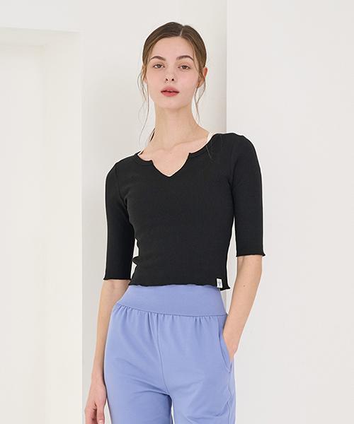 Reina Mora Rib Slit Neck Cropped 5/8 Sleeve Black 2
