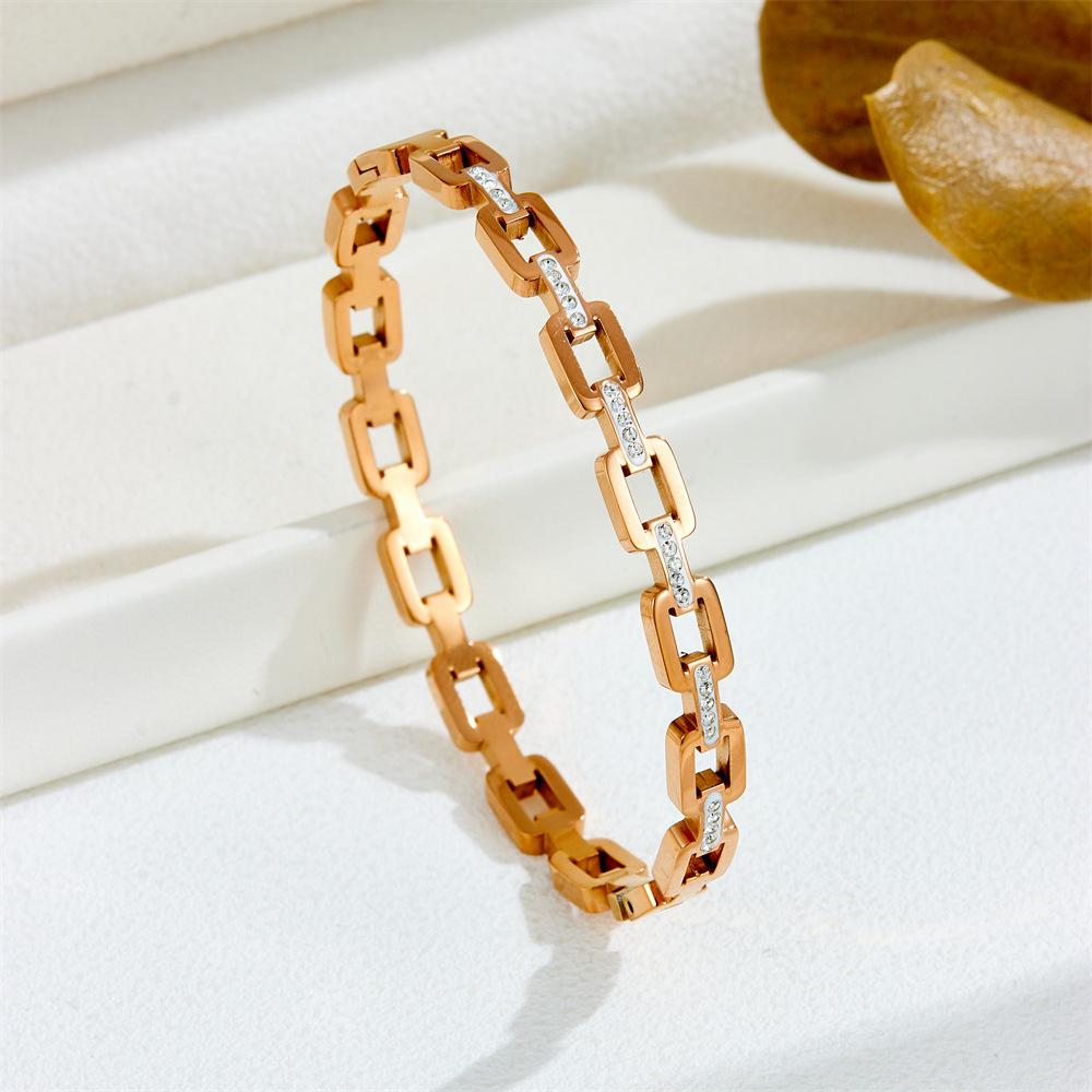 2026 Fashion Square Women's Bracelet with Diamond Buckle Fashion Bracelet Cross-border Jewelry Light Luxury Temperament