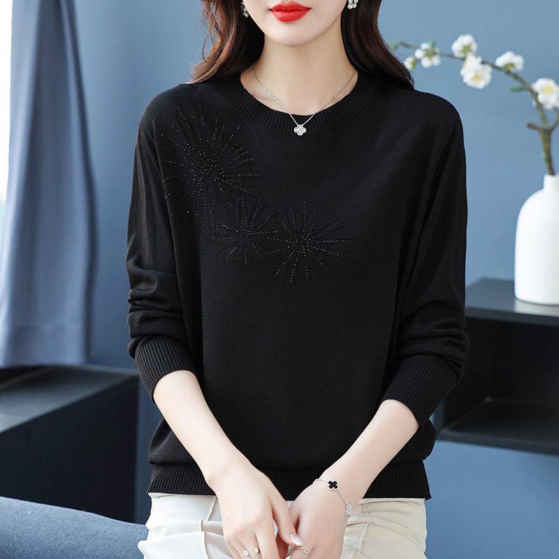 Women's Autumn Knitted Sweater Loose Large-sized Round-neck Pullover Base Layer Stylish Thin Knitted Sweater