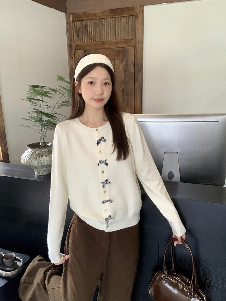 Plus Size Women s Sweet Bow Knit Top L