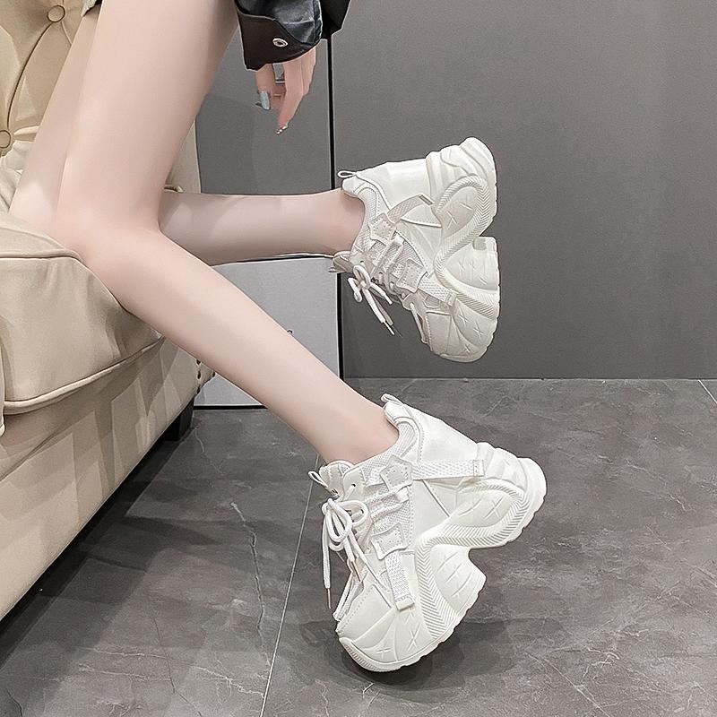 Módní dámské tenisky na vysoké platformě s protiskluzovou podrážkou, jarní vulkanizovaná obuv, 9,5 cm silná podrážka, kožené ležérní boty, robustní sportovní tenisky pro tátu
