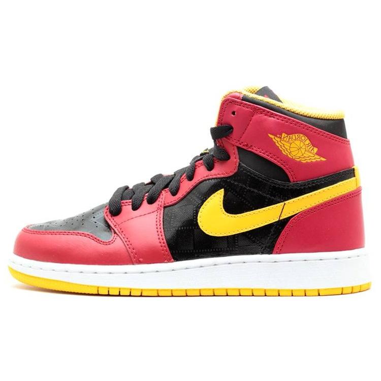 

Jordan Air Jordan 1 Retro High OG Highlight Film High top Children s Basketball Shoes Red Black Teenagers 575441-017 37.5