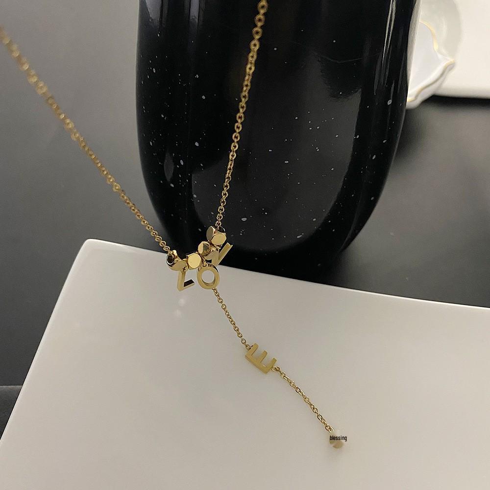 2025 Women's Titanium Steel Necklace: Light Luxury, Clavicle Chain, Non-Fading High-End Accessory