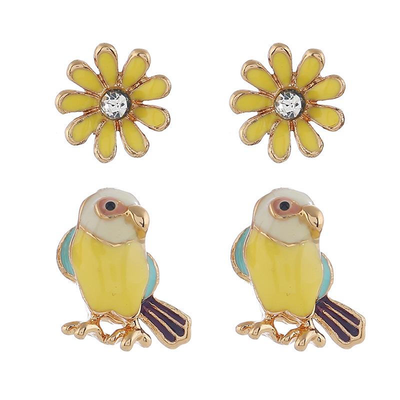 Retro European & American Style Flower and Bird Alloy Stud Earrings for Women