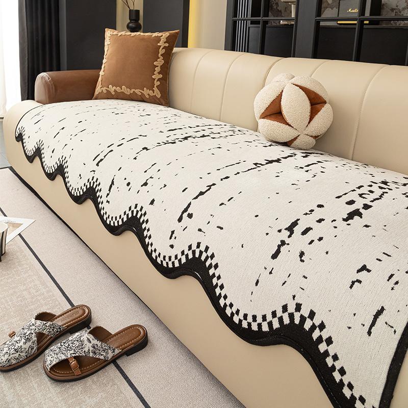 Light Luxury High-End Special-Shaped Sofa Cushion Is Universal In All Seasons  New One-Piece Straight Row Non-Slip Leather Sofa Cover