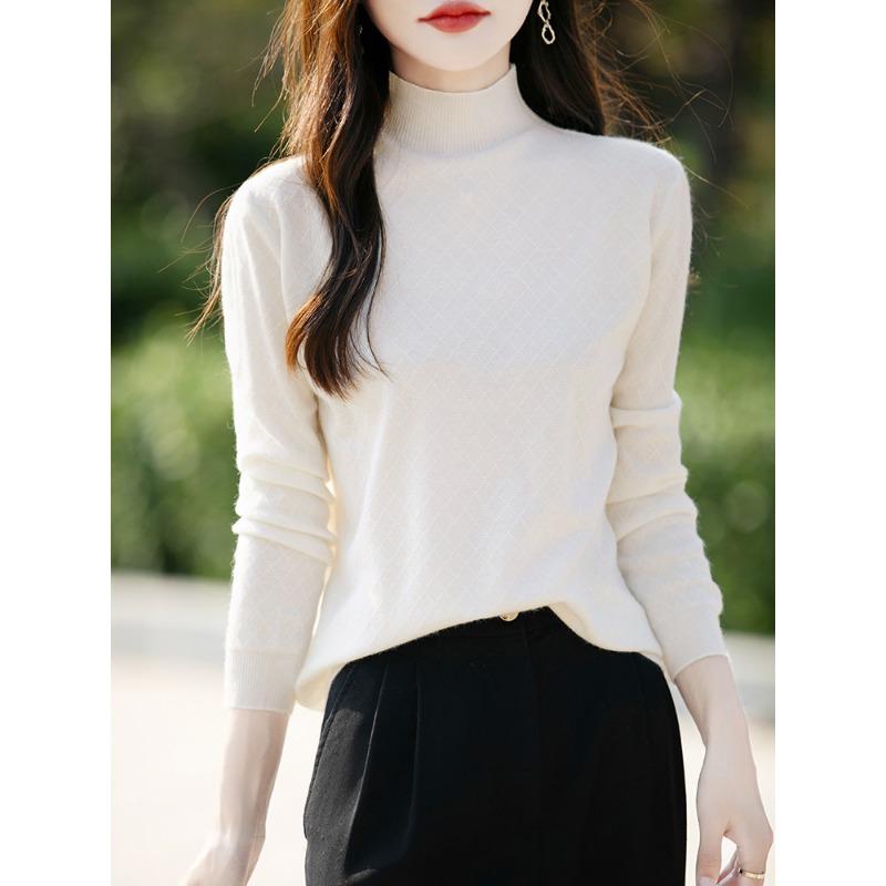 Autumn and winter new semi-turtleneck rhombus women's long-sleeved knitted sweater loose and thin pullover sweater with base
