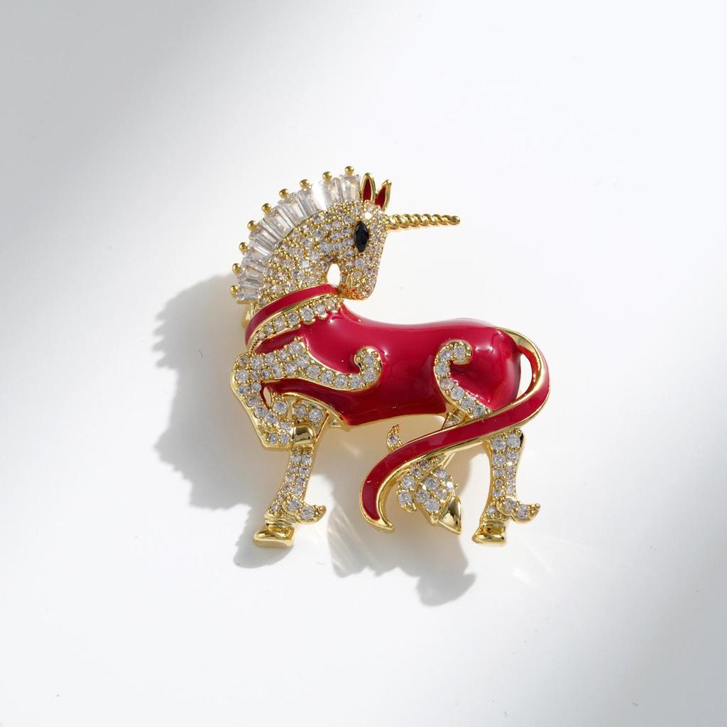 Bocinxin Yun Red Unicorn Horse Rhinestone Brooch - Luxurious Chinese Accessory & Corsage, Perfect Birthday Gift
