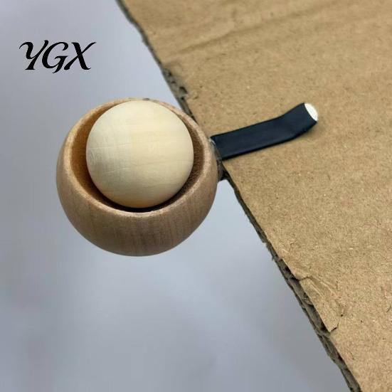 Passive Aromatherapy Diffuser Wooden Essential Oil Round Ball Natural Walnut Car for Home Yoga Hall SPA Simple Design