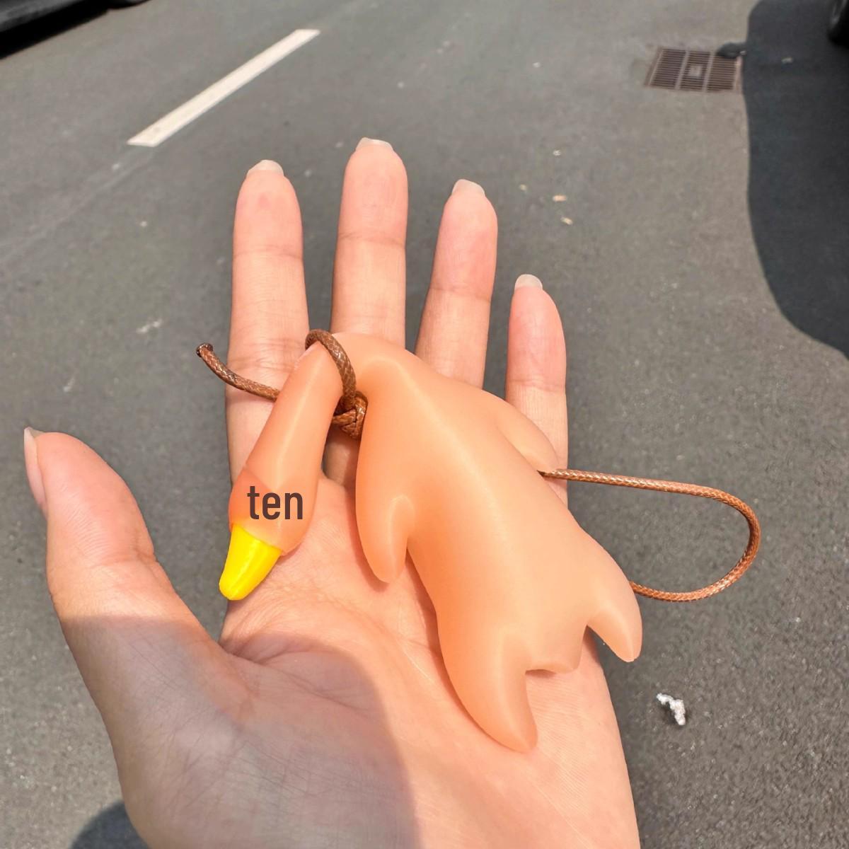 

Light-sensitive Color-changing Roast Duck Pendant - Unique Keychain and Creative Toy