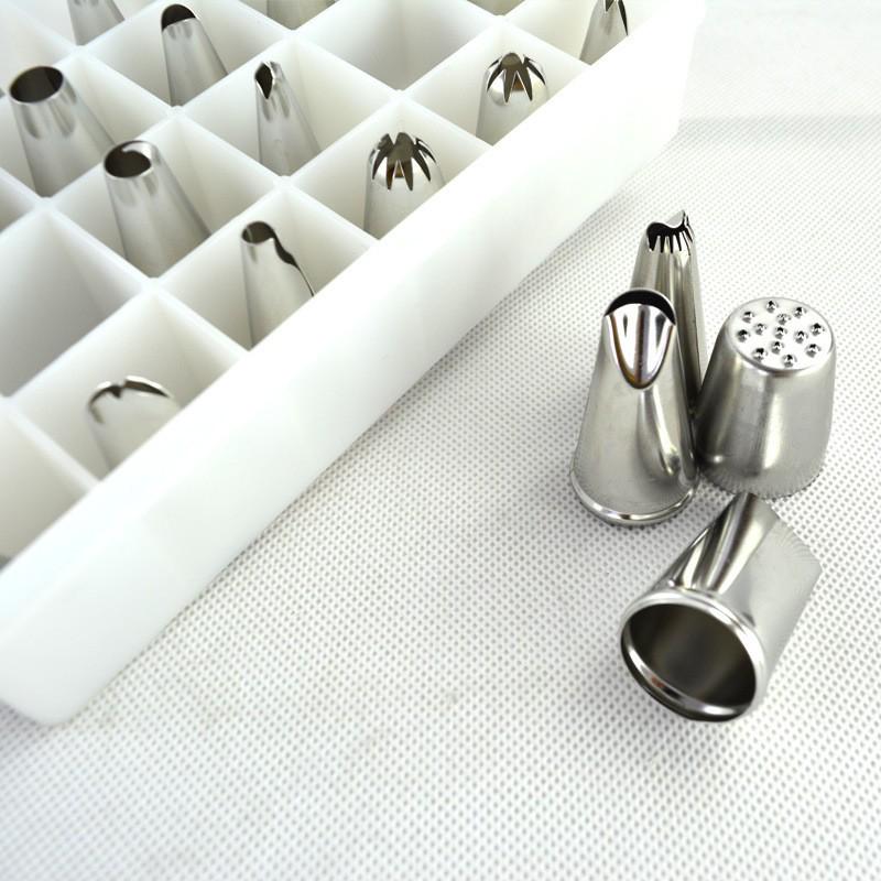 24-Piece Stainless Steel Flower Icing Nozzle Set for DIY Baking