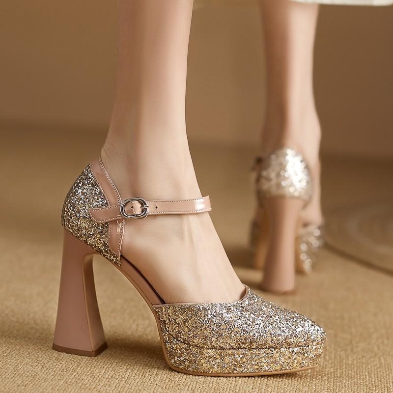 

Fashion Sexy Pointed Toe High Heels Women s Summer New Shiny High Heels Elegant Silver Banquet Wedding Shoes Women Thick Heels Sandals 35 хакі