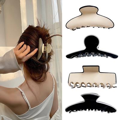 Schicke Elegante Schwarz Weiße Acetat Geometrische Haarspangen für Frauen Poluplar Krabbe Hai Fänge Acryl Clips Koreanische Accessoires