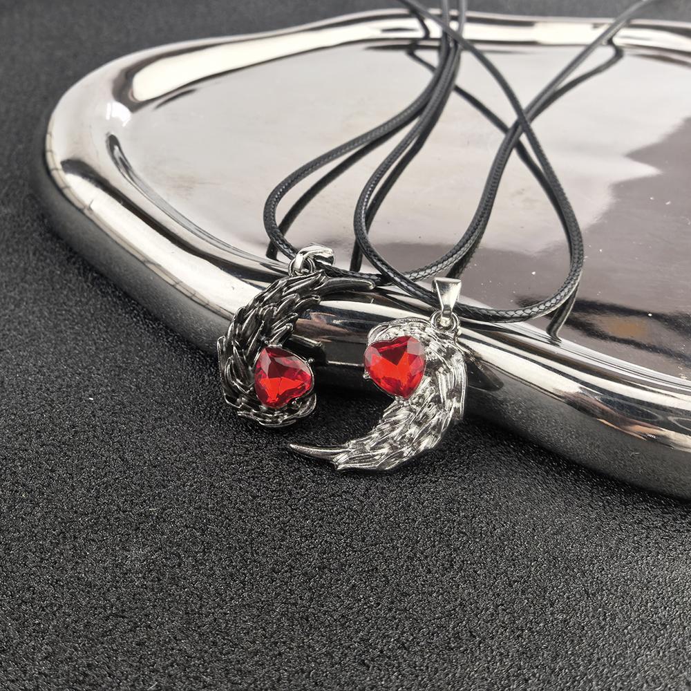 Red Rhinestone Feather Couple Necklace Valentine's Day Jewelry Gifts for Women Men Angle Devil Pendant Necklaces Accessories