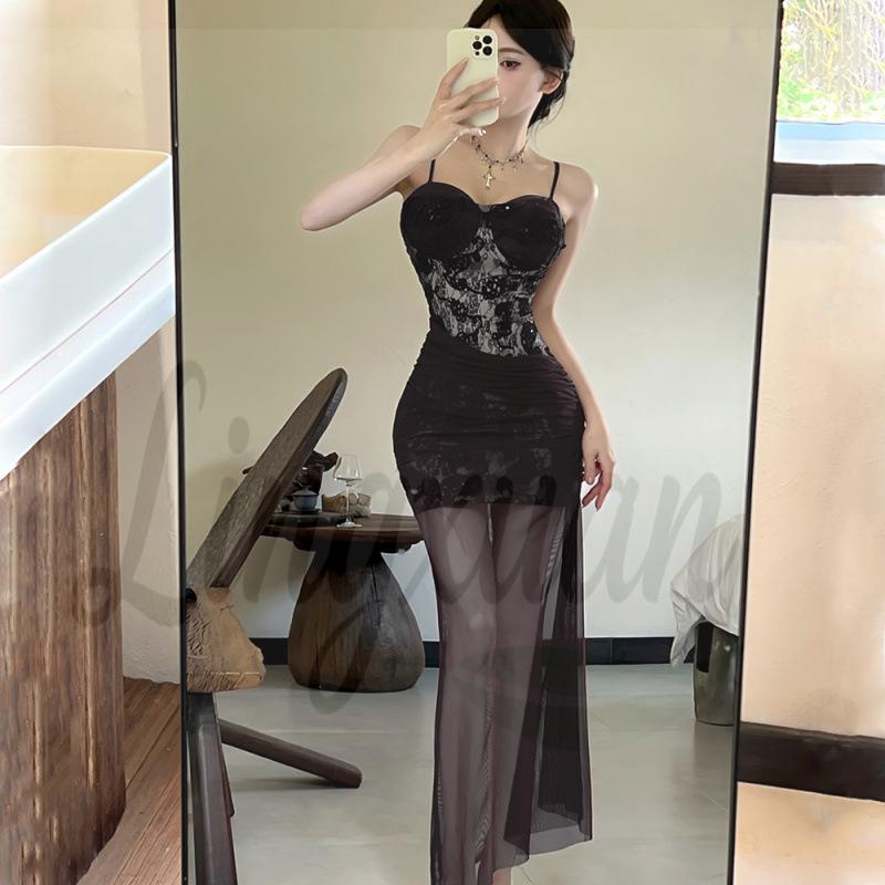 Sultry Red Lace Waist-Cinching Camisole Evening Gown Medium (M) чёрный