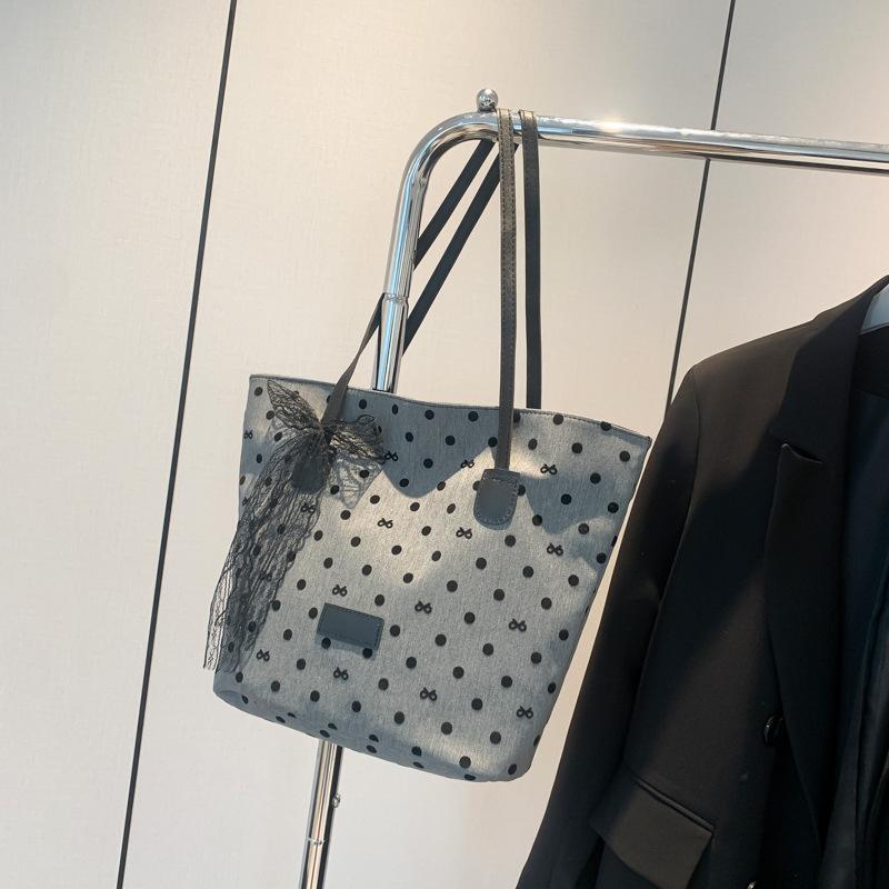 

Популярная женская модная сумка-тоут с принтом в горошек большой вместимости, новинка 2025 года, универсальная, для работы и отдыха, на осень и зиму