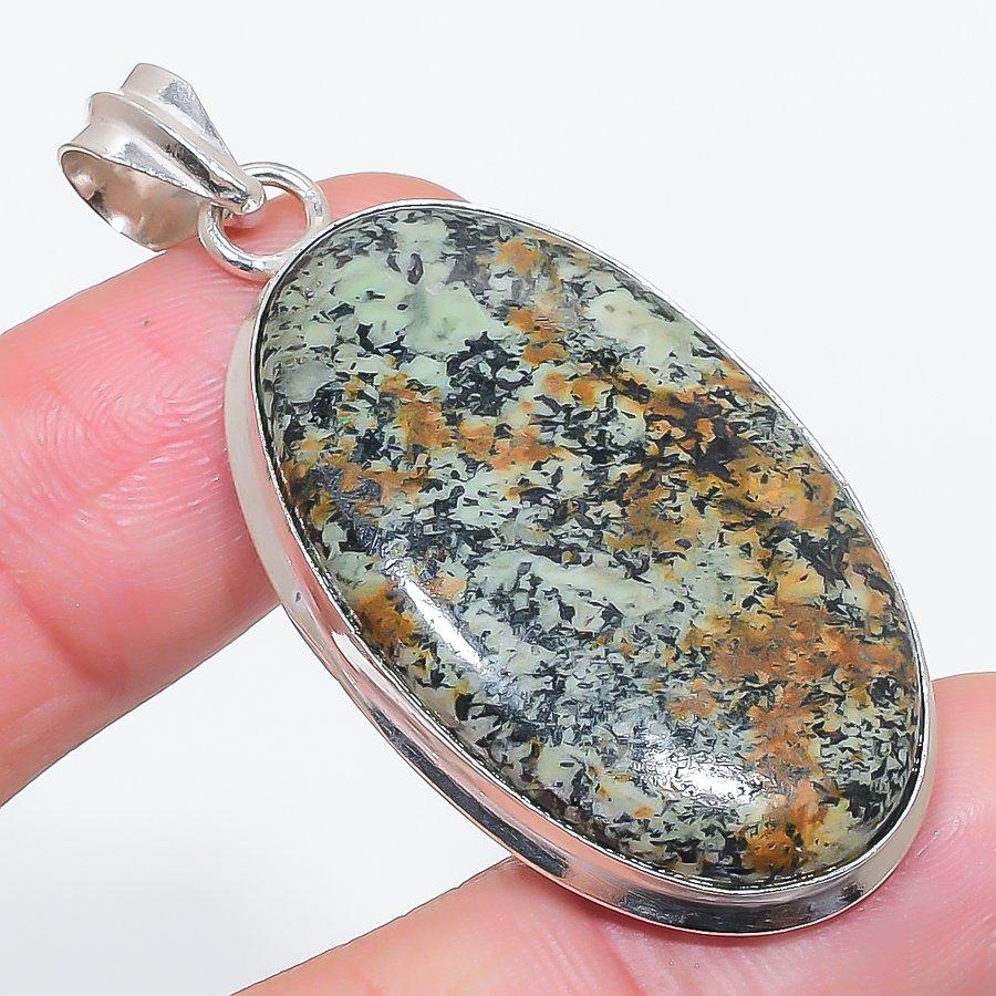 

Natural Tibetan Turquoise 925 Sterling Silver Jewelry Pendant 2.17 p6K98