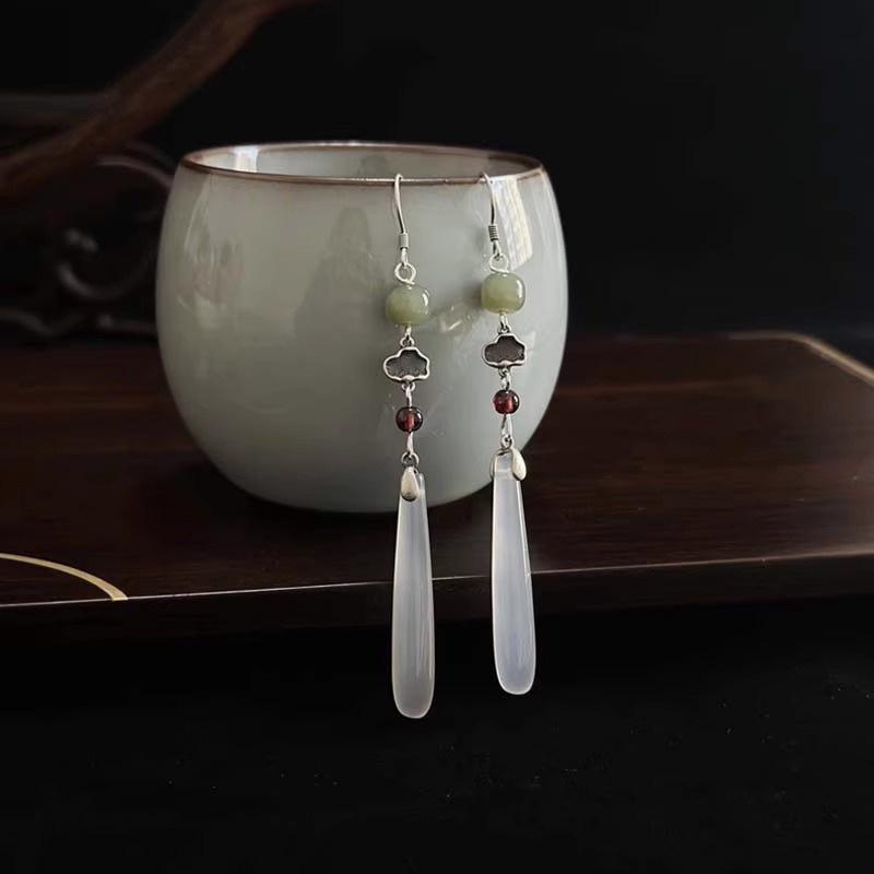 Song Dynasty-Inspired Tassel Earrings: Elegant Hanfu & Cheongsam Accessory