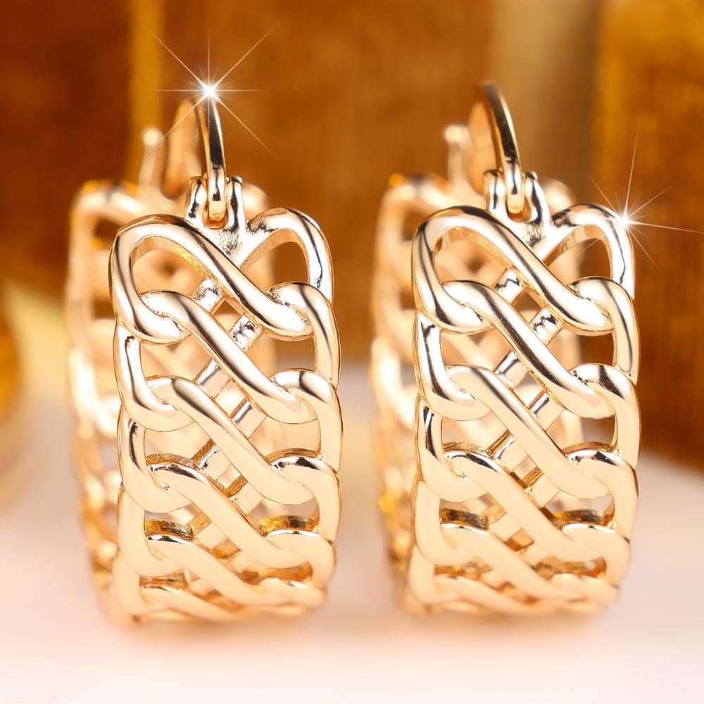 Stylish Gold Color Woven Twisted Hollow Huggie Hoop Earrings Geometric Design for Women Daily