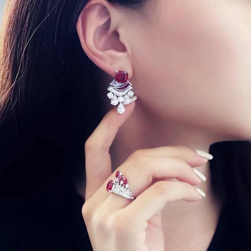 High Jewelry Pigeon Blood Ruby Crown Ring & 18k Gold-Plated Gemstone Stud Earrings - Luxurious Haute Couture
