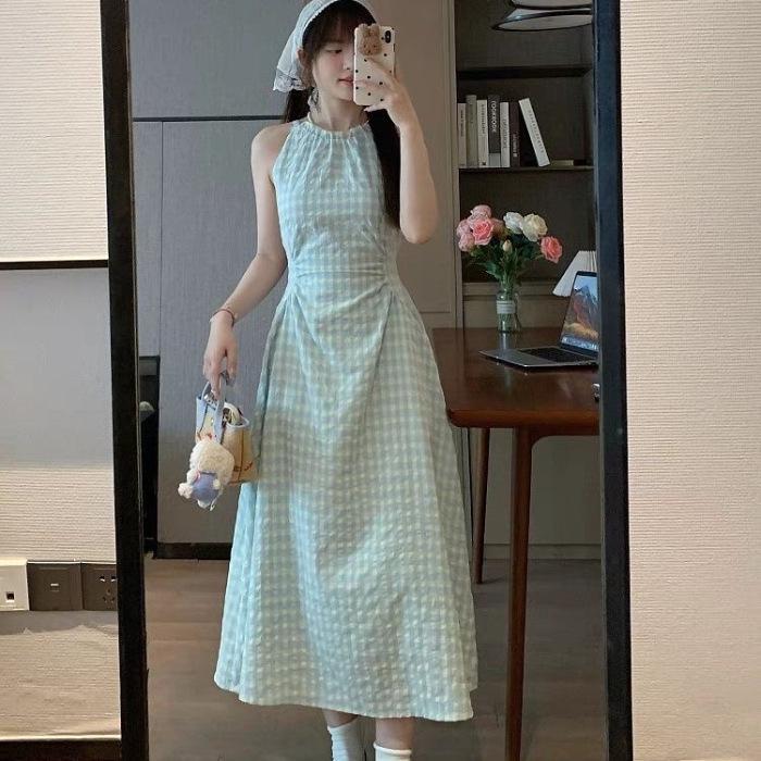 

Women s Sleeveless Halterneck Waist-Cinched Long Dress for Summer Beach Vacations 2026 Large