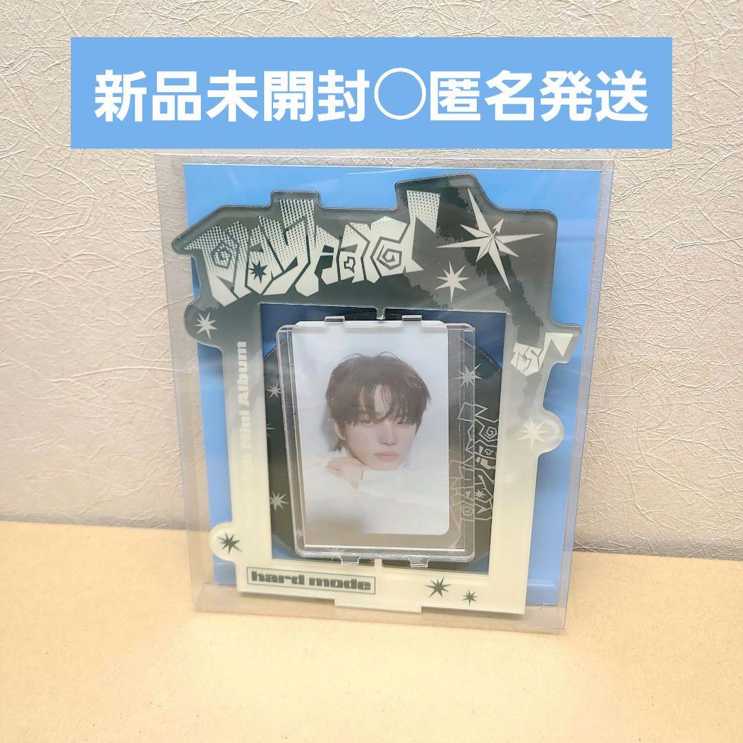 

[USED] TWS Play hard Signu Acrylic Stand Pop-up