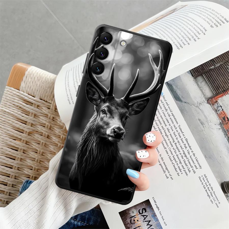 Dark Patterned Deer Phone Cover Case for Samsung Galaxy A57 A15 A37 A52 A36 A06 A53 A17 A05 A73 A51 A23 A25 A16 A55 A41 A12 A70
