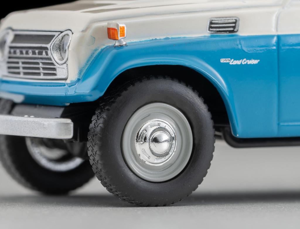 Tomytec Tomica Limited Vintage LV-104d Toyota Land Cruiser FJ56V WhiteBlue Finished Model 333265