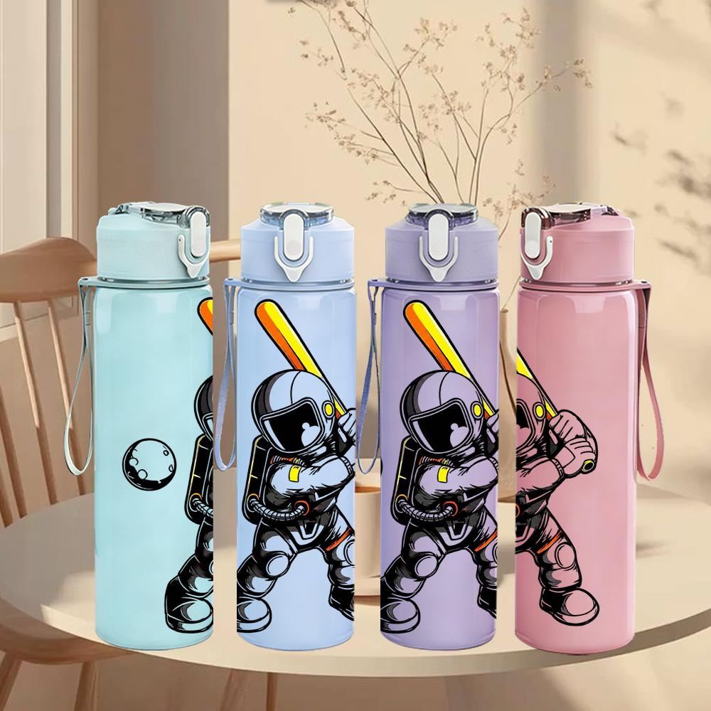 1PC Astronaut Baseball Batter Figure 750ml Color Plastic Water Bottle Leakproof Flip Straw Lid For Sports Office Home Use