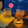 Drehbarer Whiskey-Becher mit LED-Lampenhalter Kristallgläser Tumbler für Cocktail Scotch, Bourbon, Gin, Brandy Heimbar Zubehör