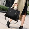 New Minimalist Handbag for Women's Commuting, Large Capacity Tote Bag, Fashionable and High-end Women's Shoulder Bag