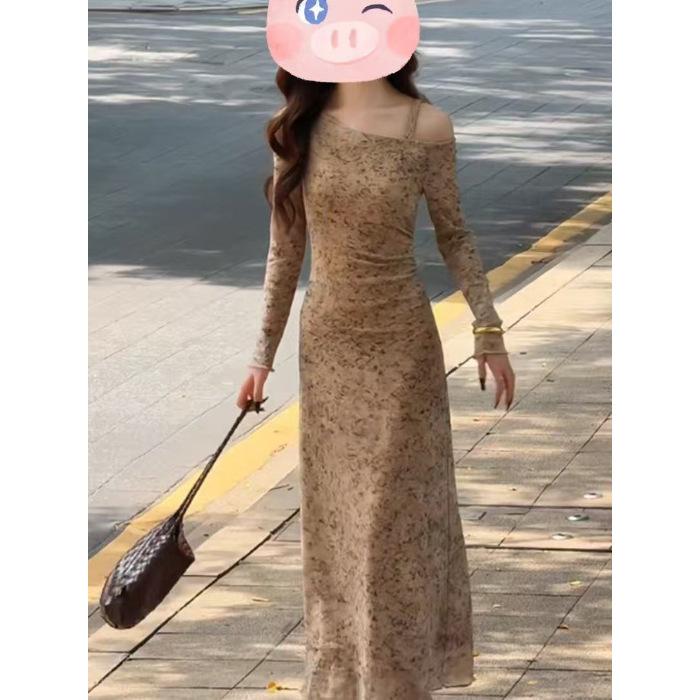 

Small temperament slim fit off-the-shoulder printed dress women s clothing early spring new fashion sexy waist dress XL