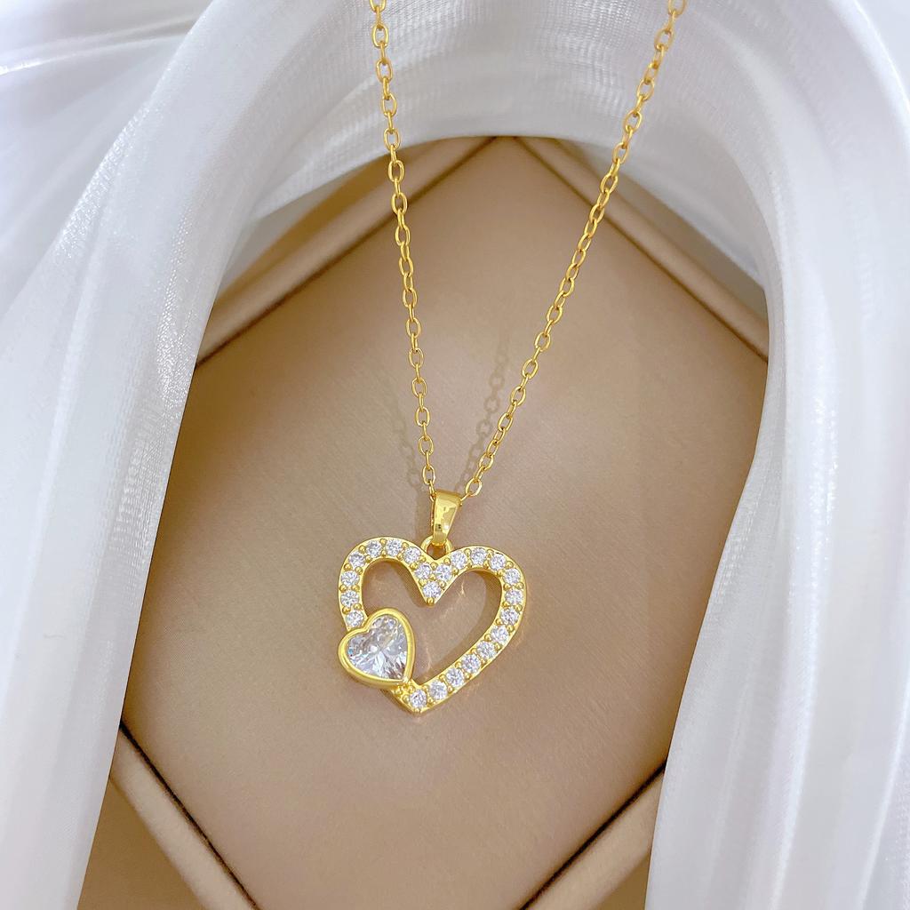 Full Diamond Peach Heart Love Fashion Light Luxury Temperament Gorgeous Full Diamond Necklace Female Versatile Collarbone Chain Titanium Steel