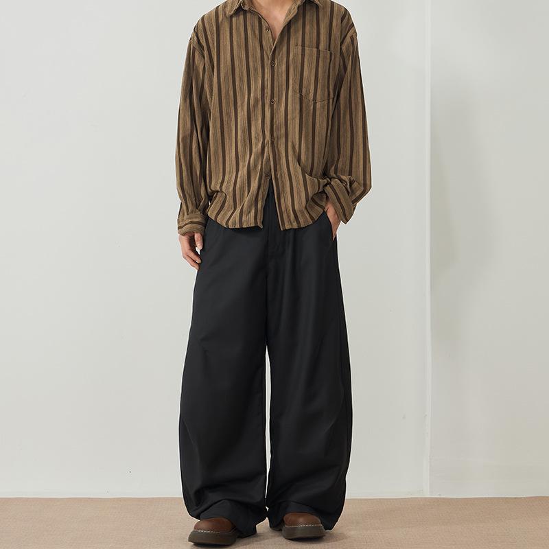 

LKTM Unisex Lazy Style Pleated Wide-Leg Trousers - American Casual Silhouette, Floor-Length Scimitar Design. S (for 90-105 lbs) чорний