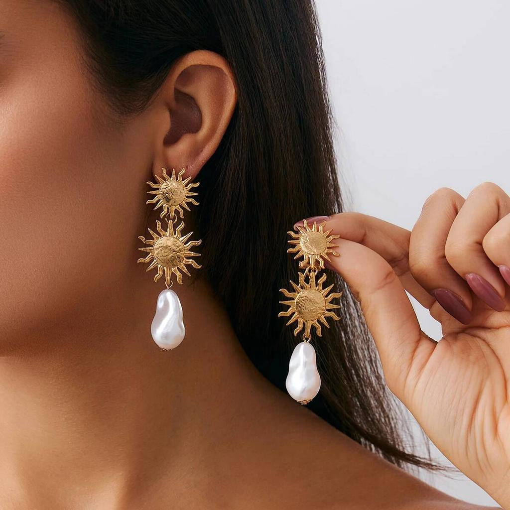 Salircon Vintage Gold Color Sunflower Pendant Earrings for Women  Luxury Imitation Pearl Earring Fashion Party Jewelry Gift