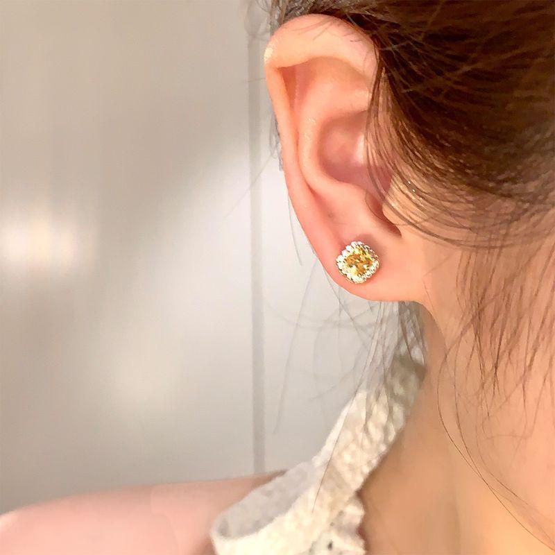 

Super Shiny Exquisite Color Square Sugar Zircon Stud Earrings for Women Accessible Luxury Fancy Elegant Earrings Niche Style Unique Design Earrings S925 silver needle-yellow sugar pair