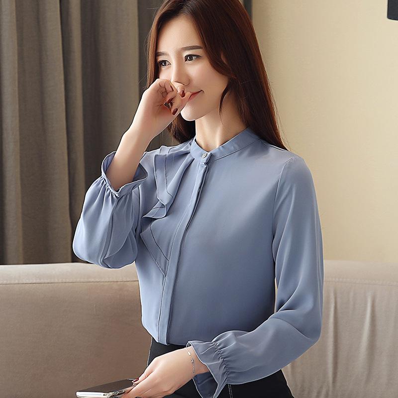 

Весна 2025 г. Женская рабочая куртка-рубашка из шифона с оборками по краю - универсальный однотонный стиль S