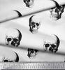 Soimoi Japanischer Krepp-Satinstoff, Horror-Totenkopf, Halloween-Druck, Meterware, 107 cm