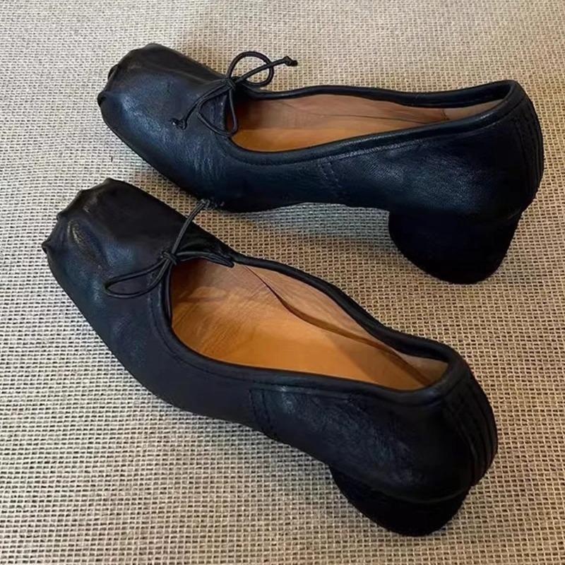 Mode Fyrkantig Tå rynkiga Mary Jane Skor Mjukt Läder Rund Klack Ballerinaskor För Kvinnor Slip On med Rosett Franska Retro Pumps